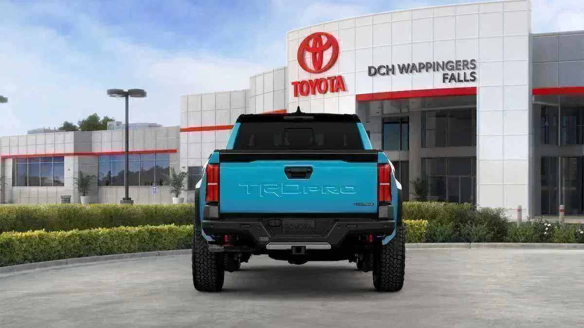 New 2026 Wave Maker with Black roof <sup>1</sup> Toyota Tacoma TRD Pro image 4