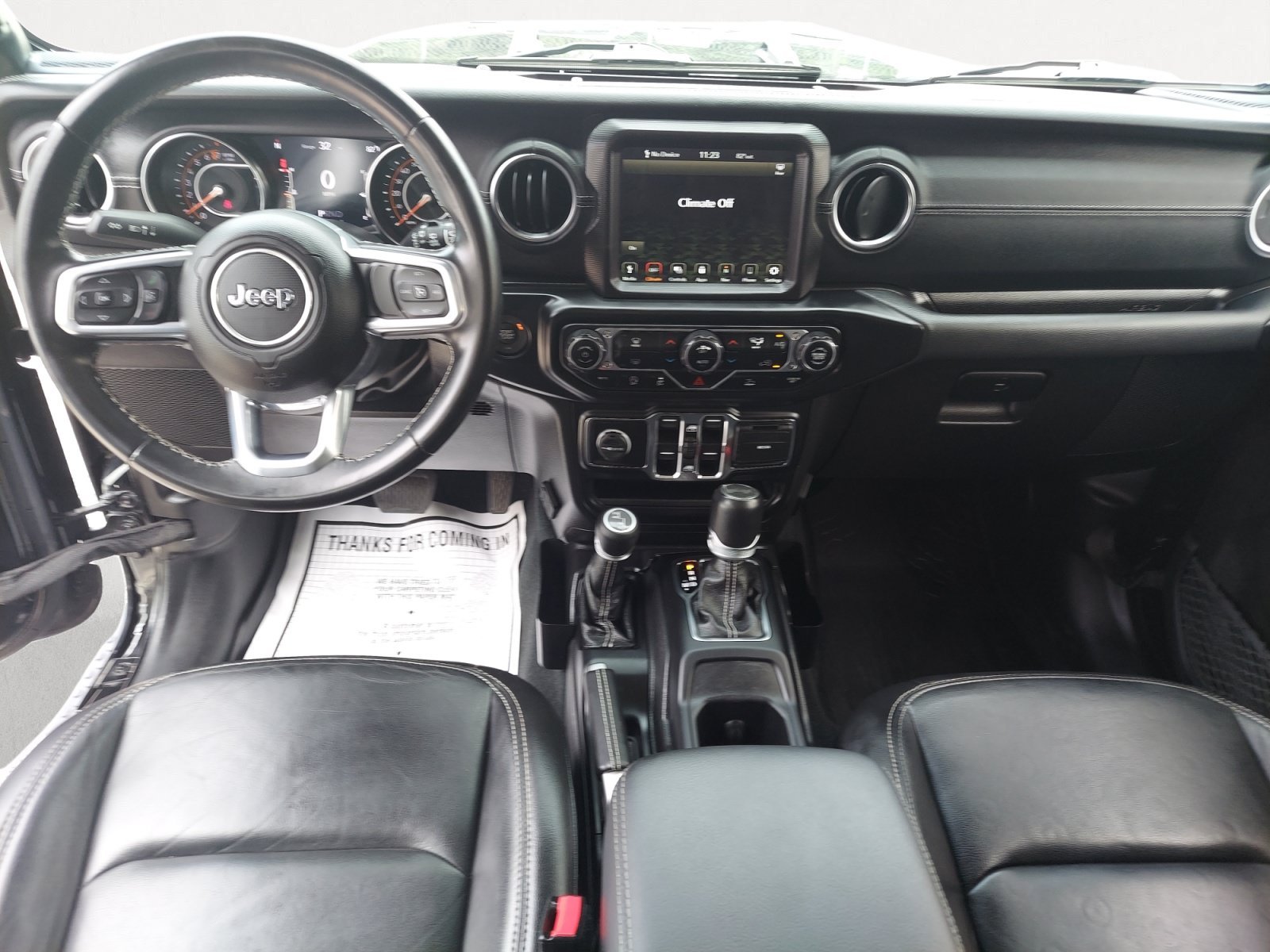 Used 2022 Black Clearcoat Jeep Unlimited Sahara image 3