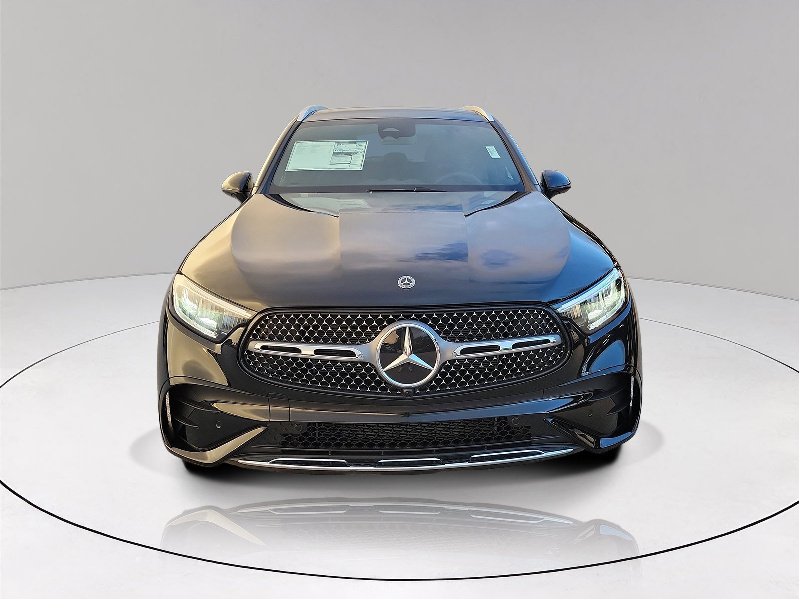 New 2026 Black Mercedes-Benz GLC 300 image 2