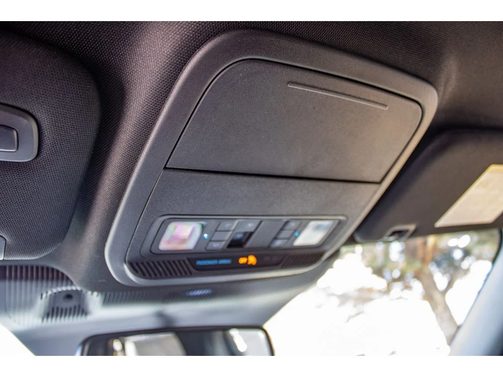 New 2026 SPACE WHITE METALLIC Ford Tremor image 36