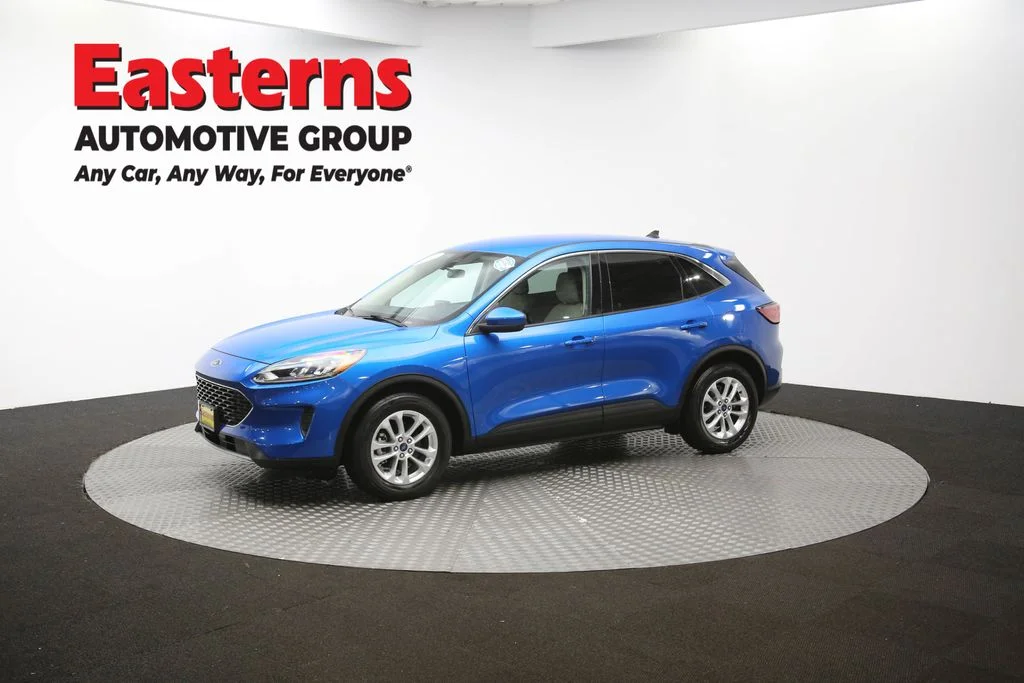 Used 2020 Blue Ford SE image 56
