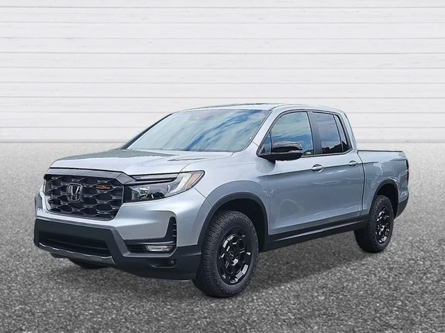 New 2026 Solar Silver Metallic Honda TrailSport S image 2