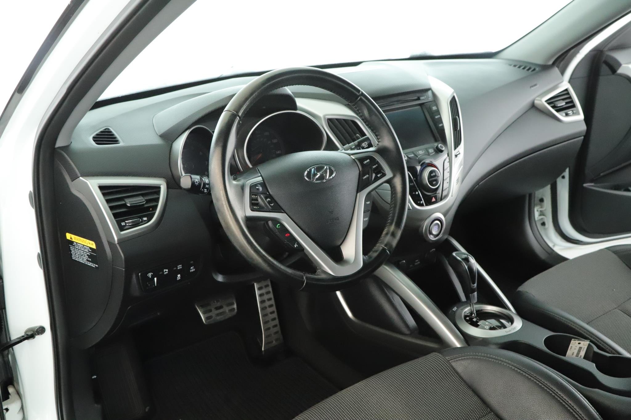 Used 2015 Hyundai Veloster Base with VIN KMHTC6AD6FU226887 for sale in Amityville, NY