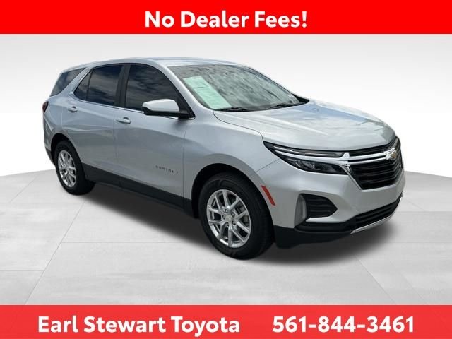 Used 2022 Chevrolet Equinox LT with VIN 3GNAXJEV7NL236446 for sale in Lake Park, FL