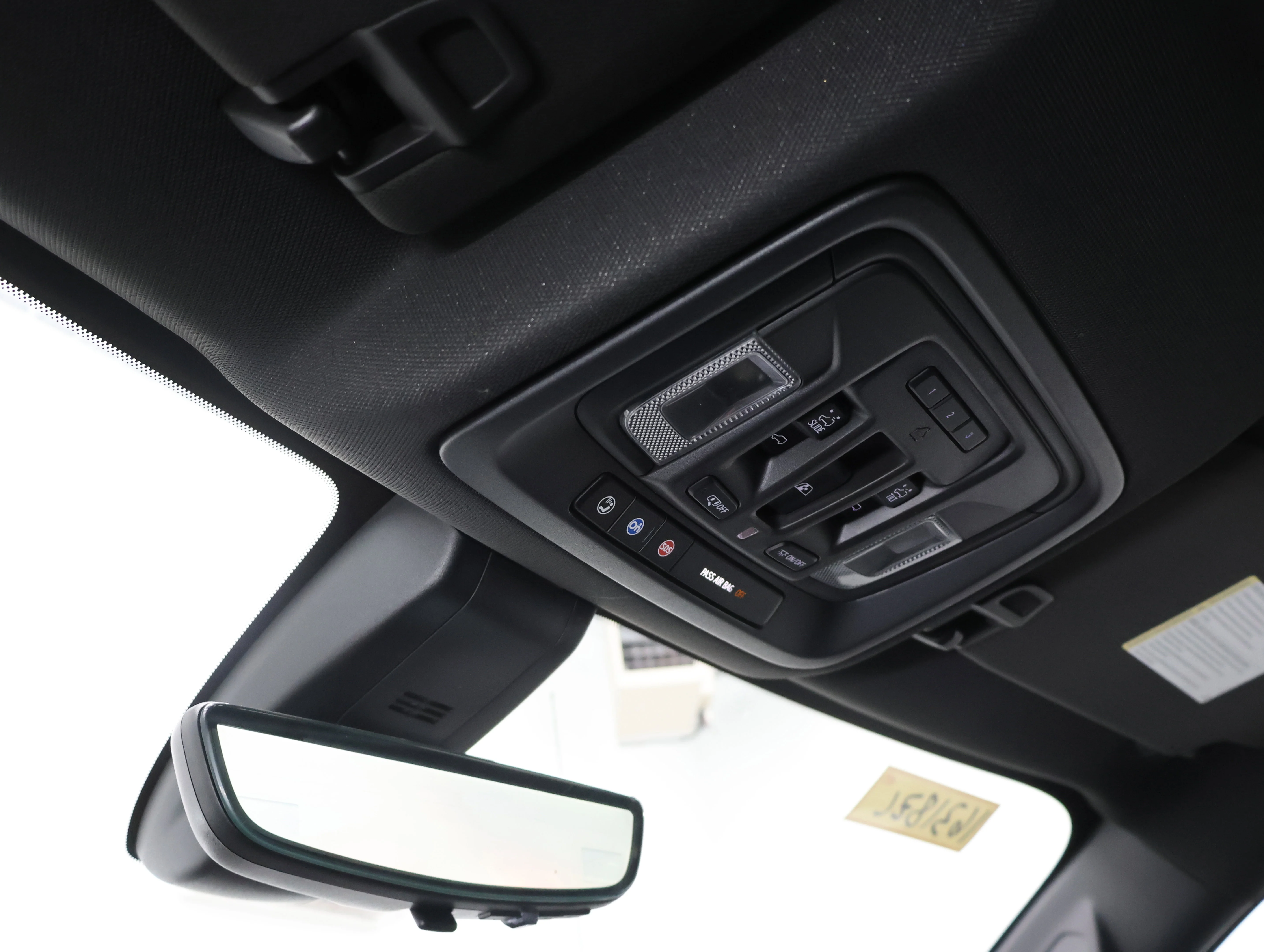 Used 2022 Summit White GMC AT4 image 12