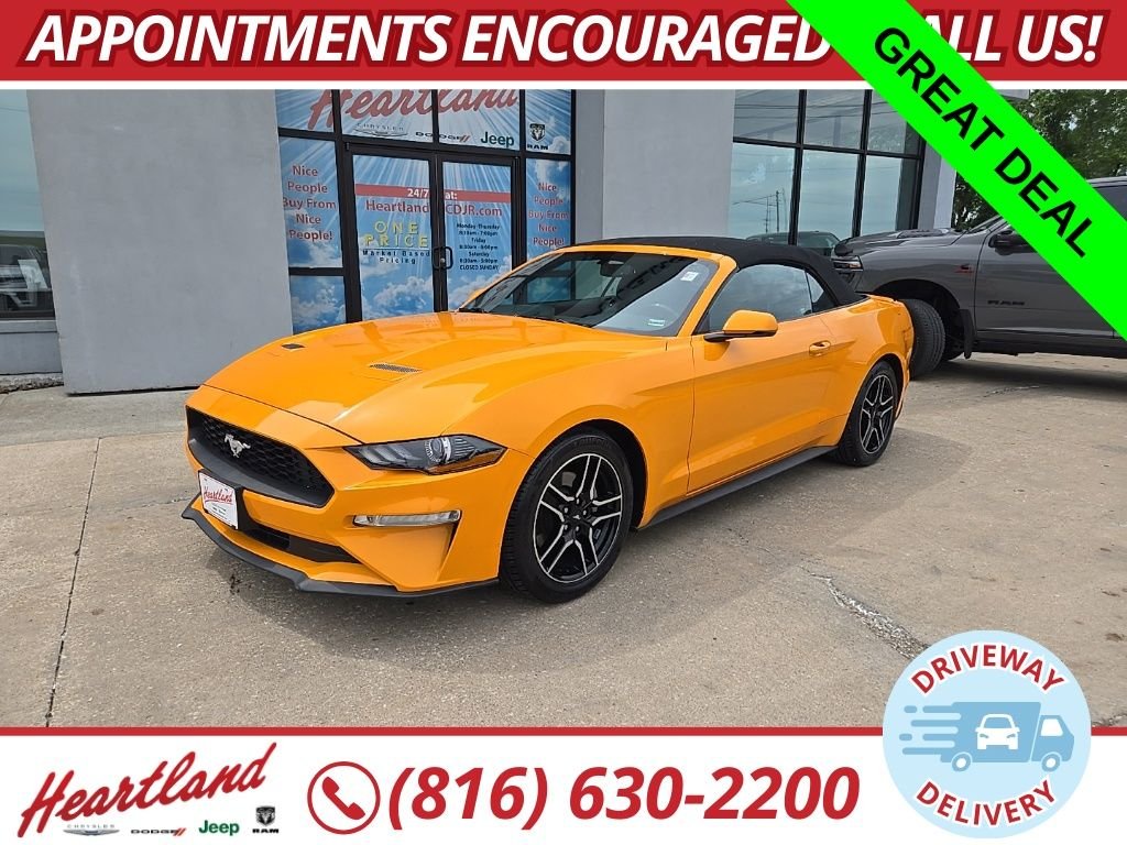 2018 Ford Mustang EcoBoost Convertible Premium's photo