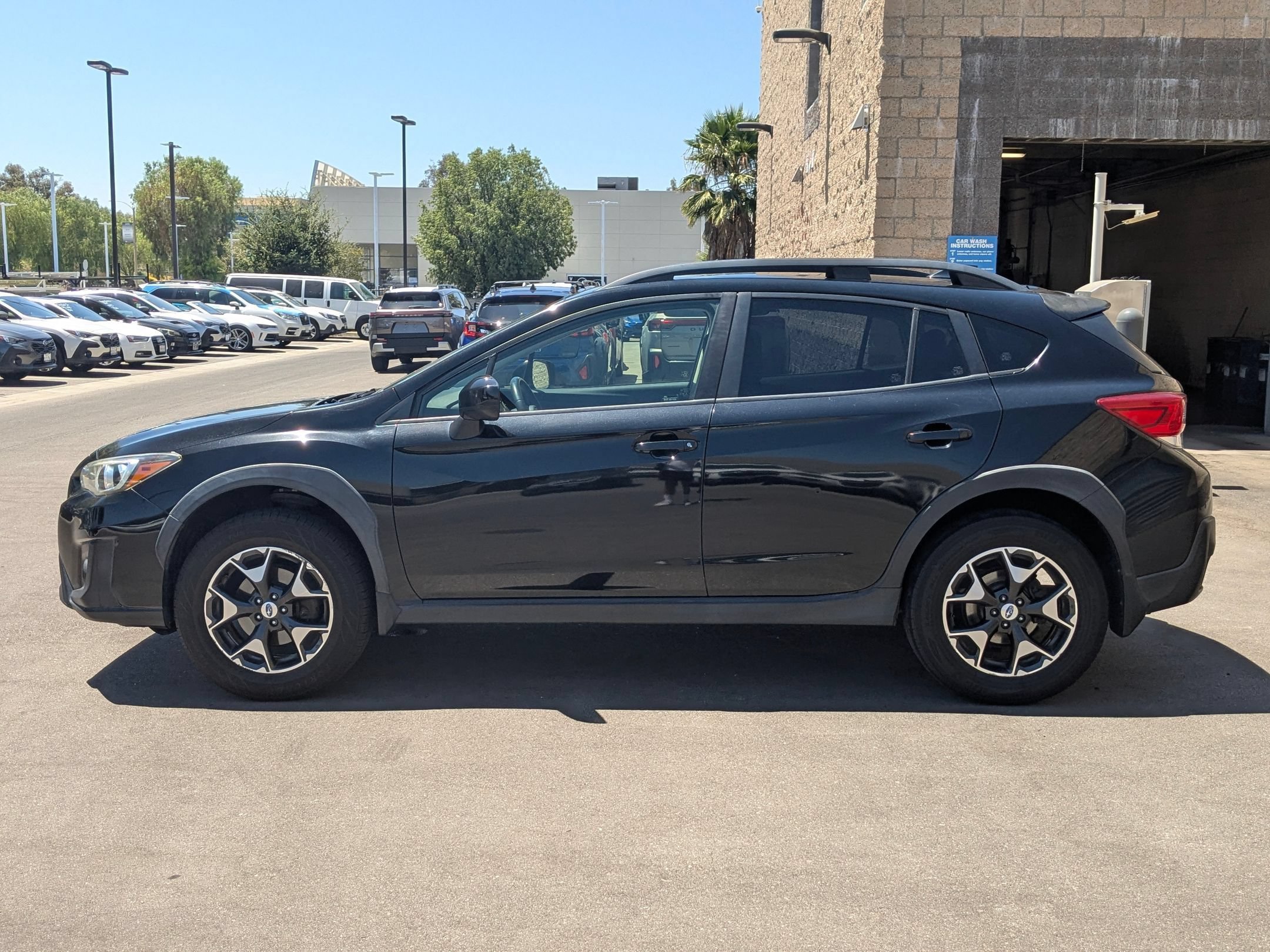 Used 2018 Subaru Crosstrek Premium with VIN JF2GTADC5JH281877 for sale in Santa Clarita, CA