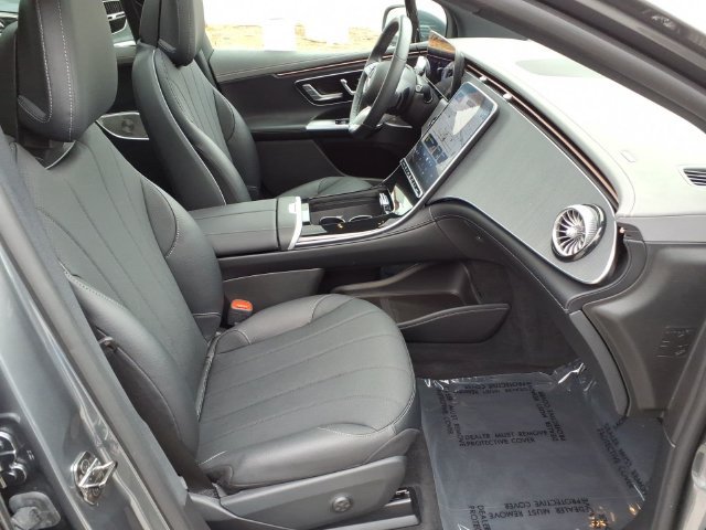 Certified Used 2025 Gray Mercedes-Benz 350 SUV image 16
