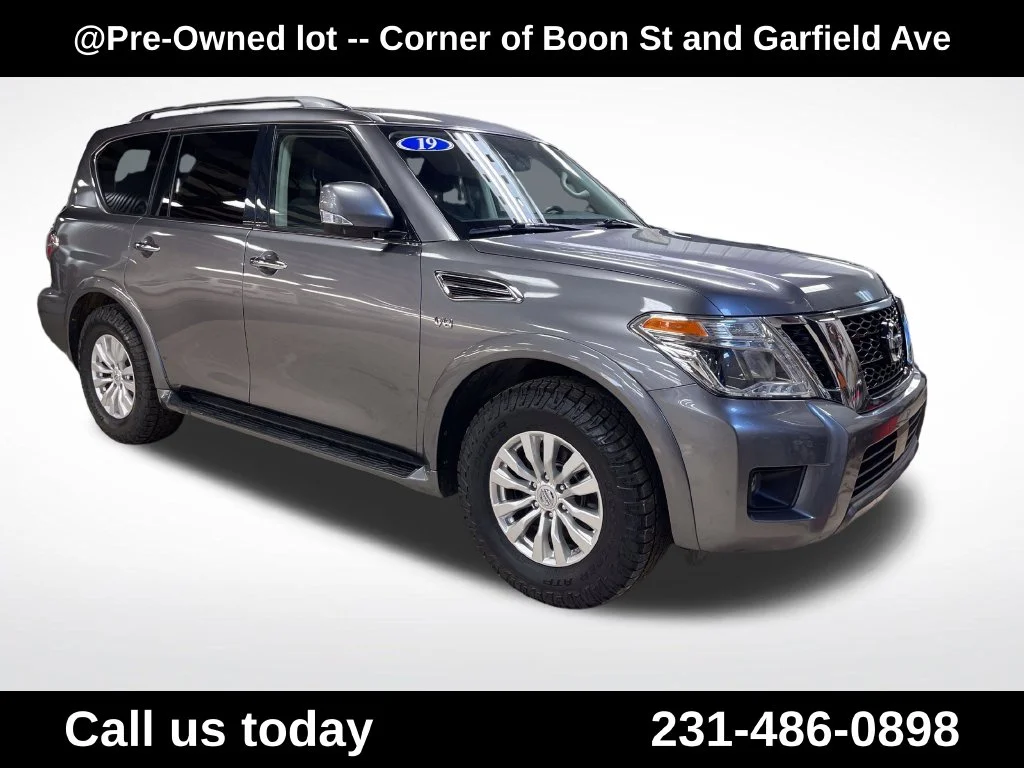 Used 2019 Gray Nissan SV image 7