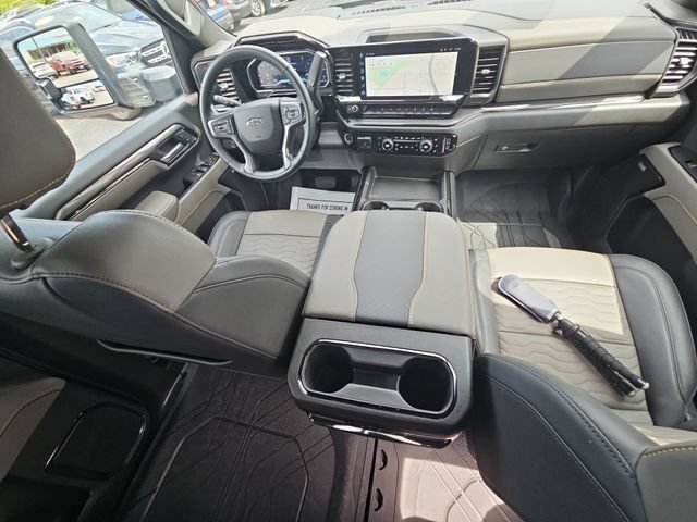 Used 2025 Cypress Gray Chevrolet ZR2 image 22