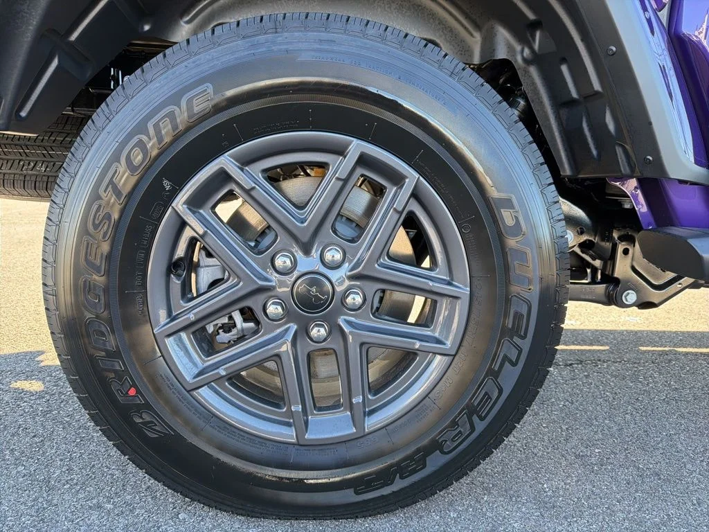 New 2026 Reign Exterior Paint Jeep Sport S image 12
