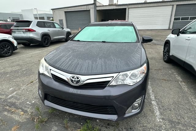 Used 2012 Gray Toyota XLE image 3