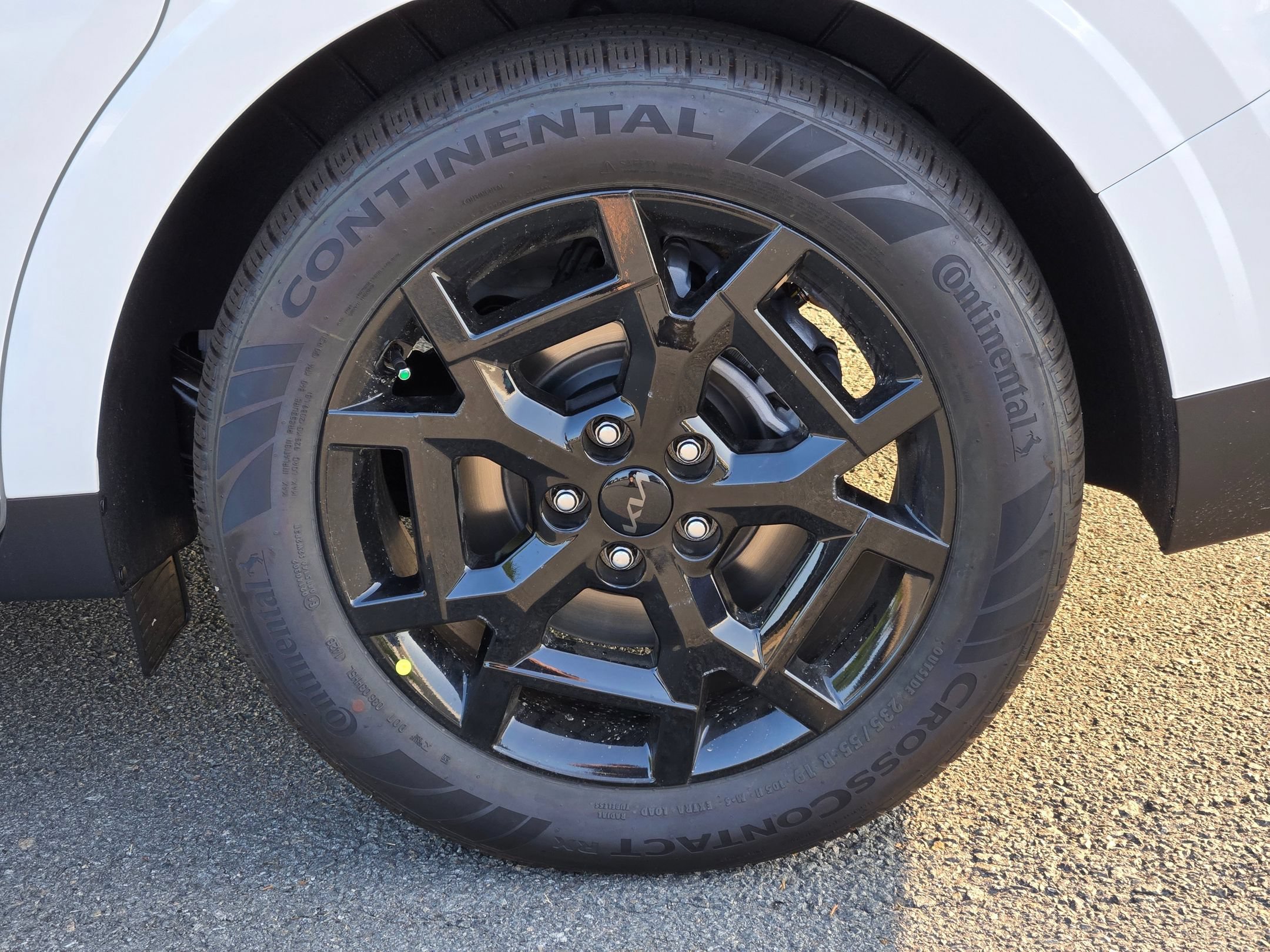 New 2027 Snow White Pearl Kia SX Prestige image 13