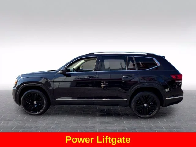 Used 2018 Black Volkswagen SEL Premium image 5