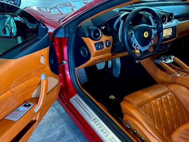Used 2012 Red Ferrari Base image 24
