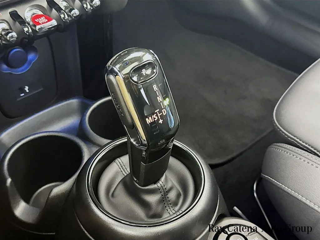 2024 MINI Hardtop 2 Door S - Photo 17