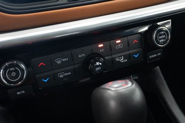 Used 2024 Blue Jeep Limited image 14