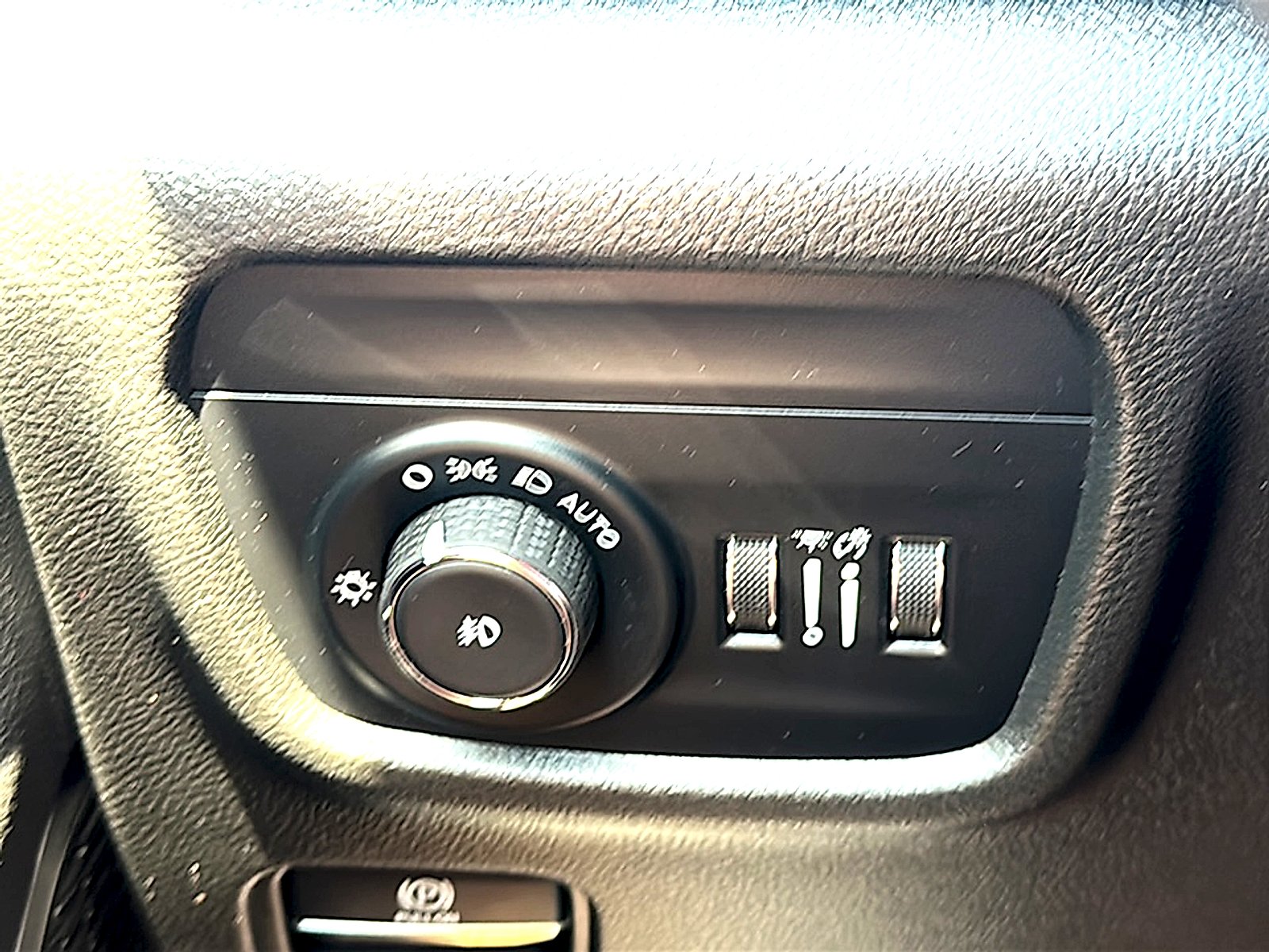 Used 2022 Bright White Clearcoat Jeep Trailhawk 4x4 image 36