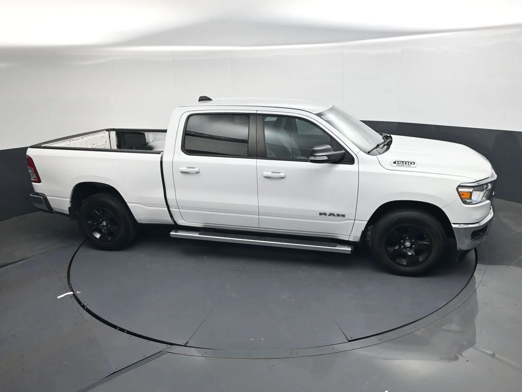Used 2022 White Ram Big Horn/Lone Star image 24