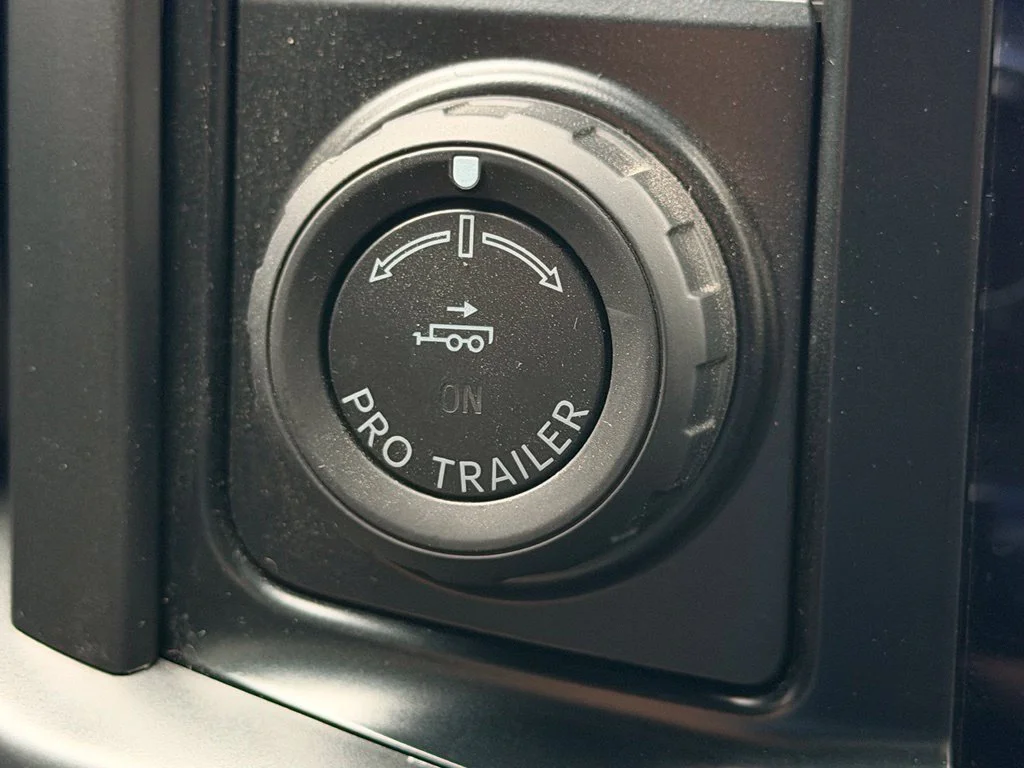 Used 2024 Black Ford XLT image 33