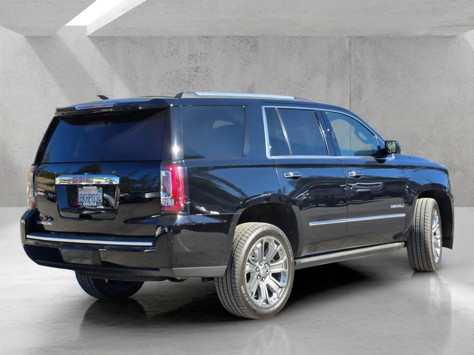 Used 2015 ONYX BLACK GMC Denali image 4