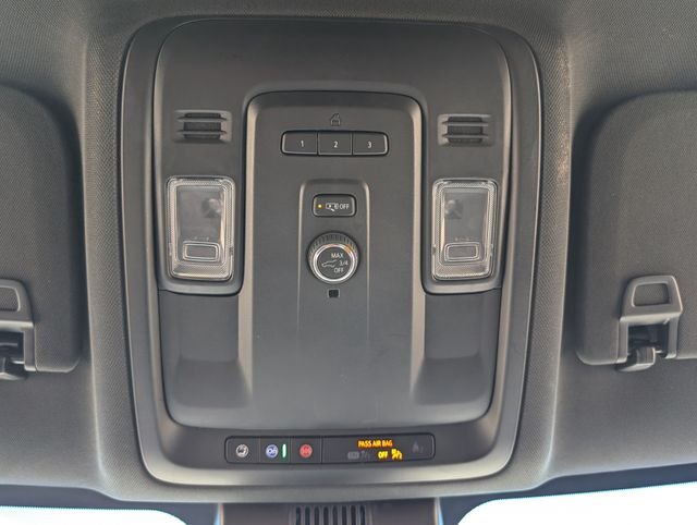 Used 2024 Summit White Chevrolet RST image 11