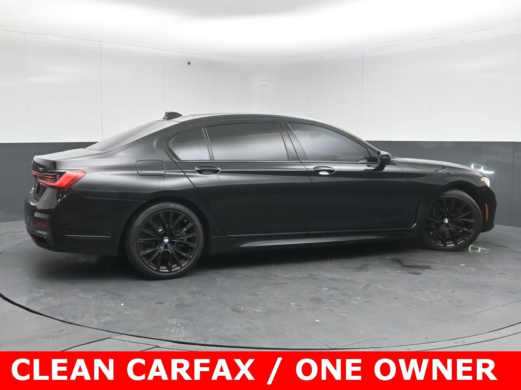 2022 BMW 750LI - Image 3