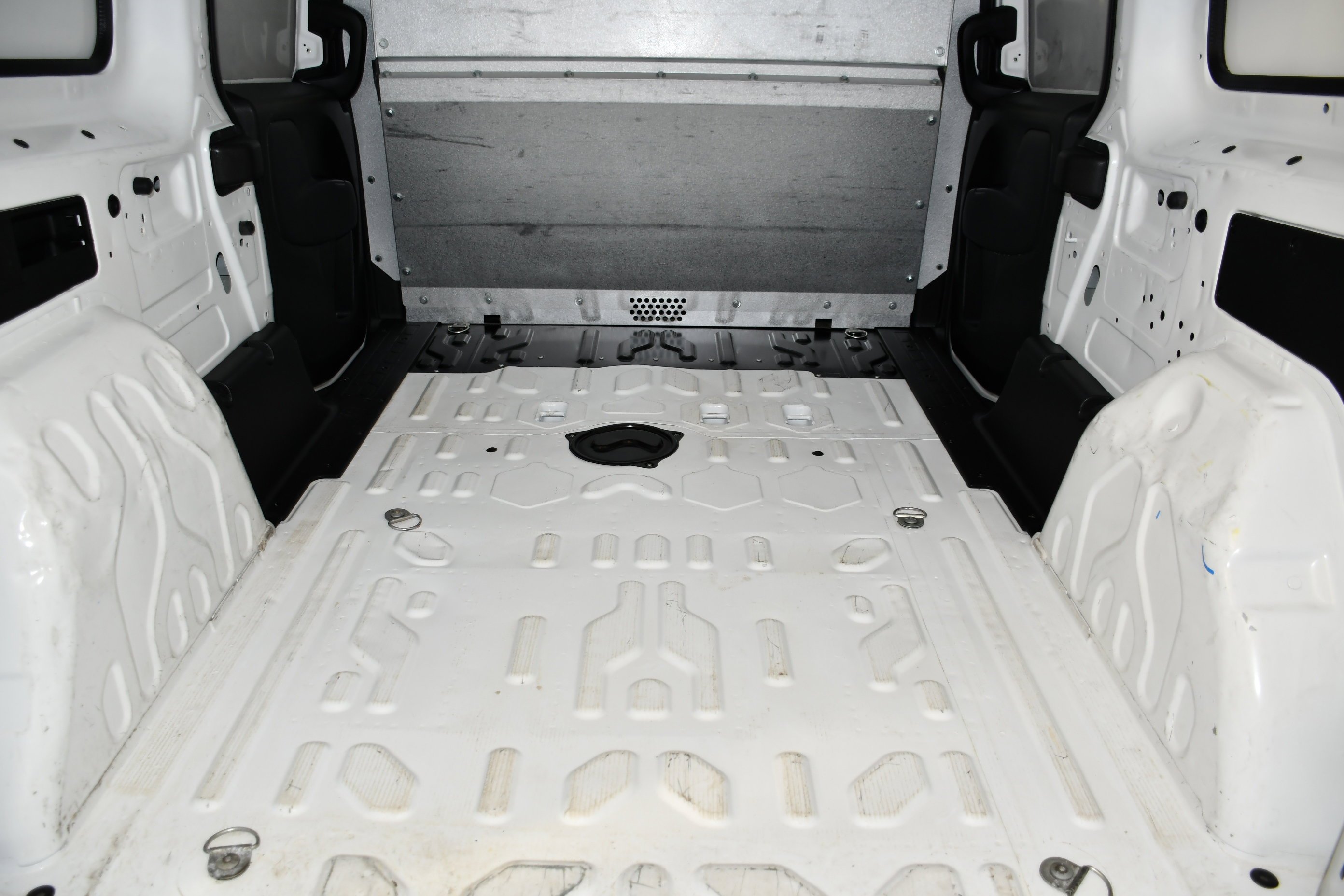 Used 2022 Bright White Ram Tradesman image 48