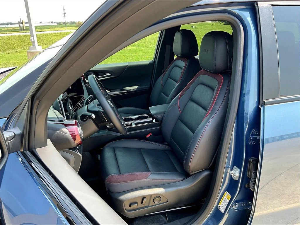 Used 2025 Blue Chevrolet RS image 12