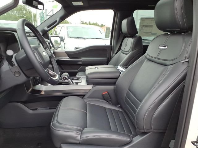 New 2026 Star White Metallic Tri-Coat Ford Platinum® image 9