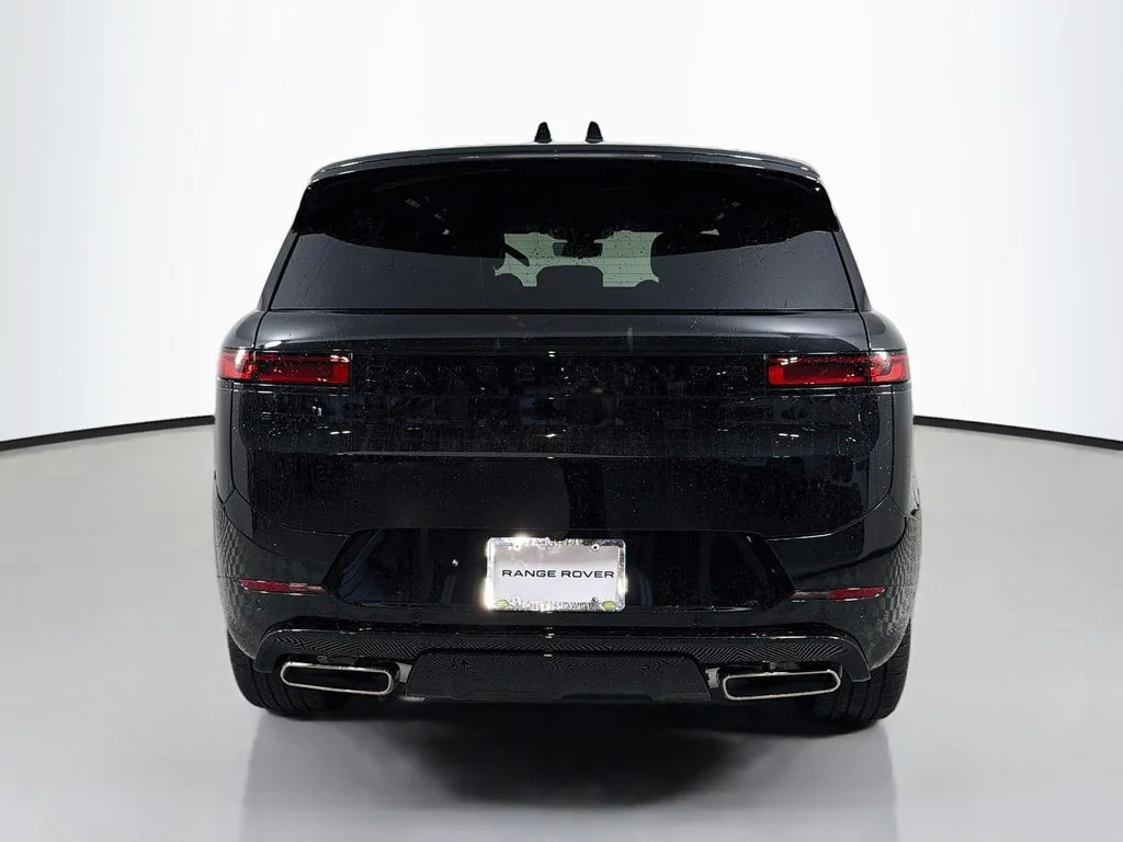 New 2027 Santorini Black Land Rover Dynamic SE image 6