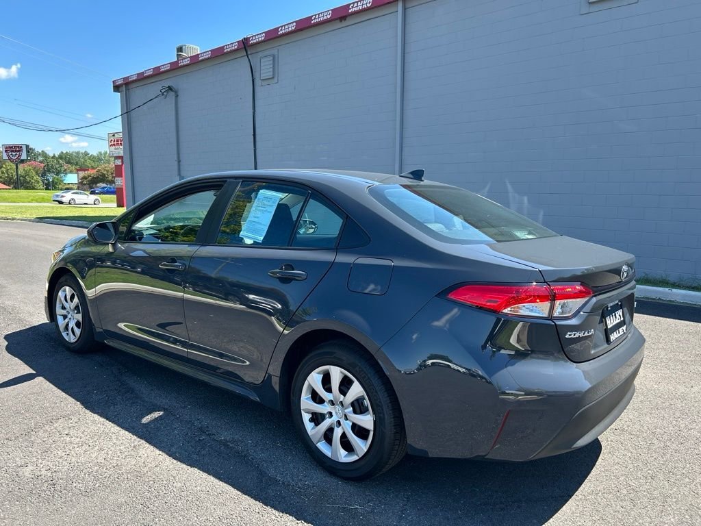 Used 2026  Toyota LE image 6