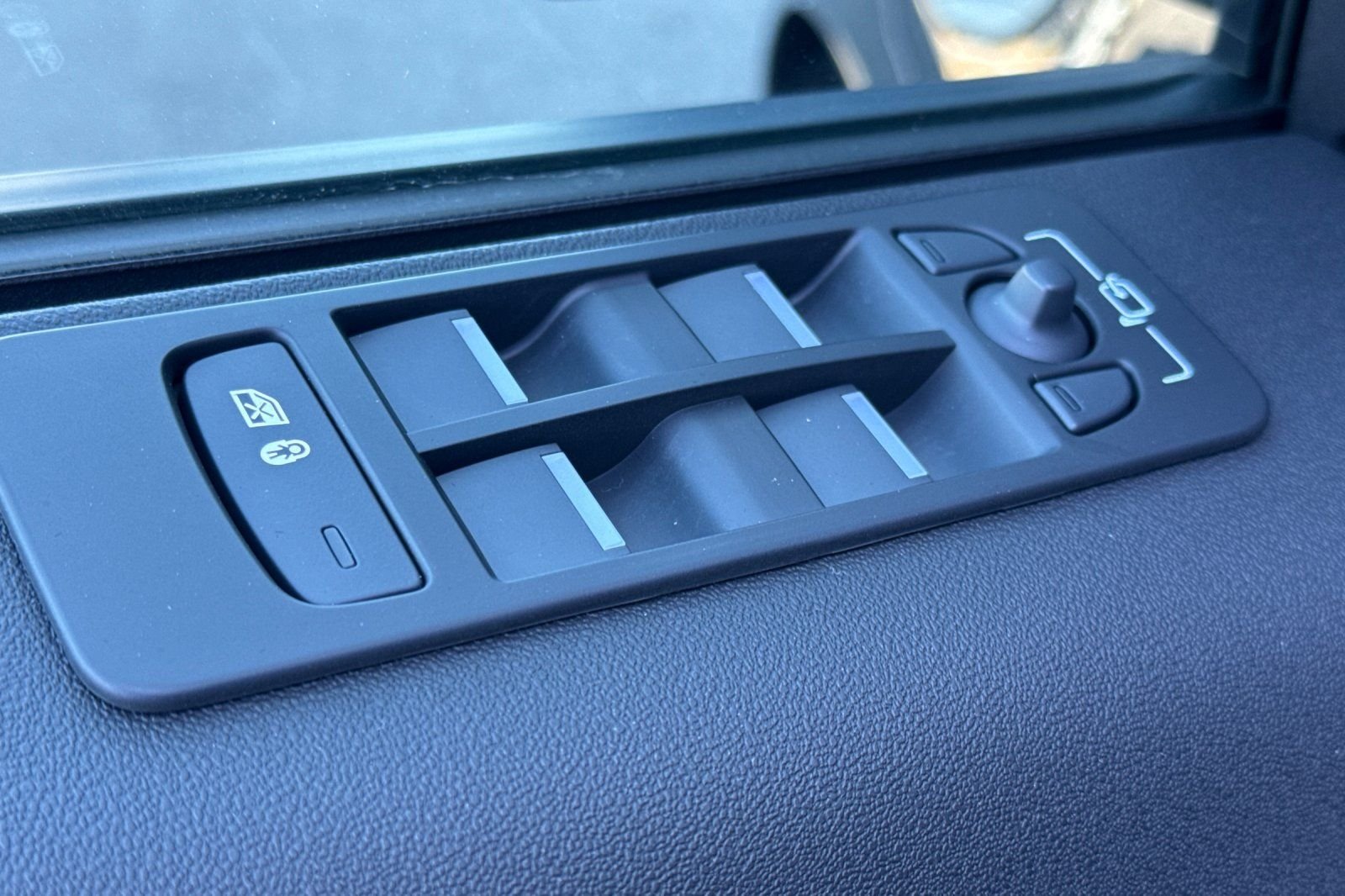 2025 Land Rover Discovery Sport Dynamic SE - Photo 11