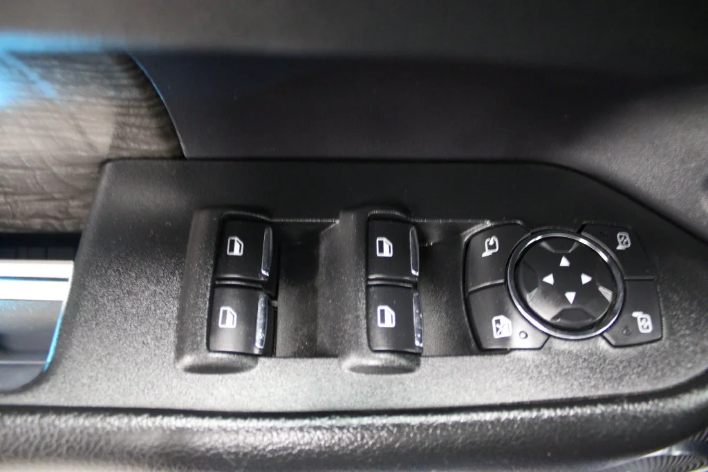 Certified Used 2019 Blue Metallic Ford Limited image 15