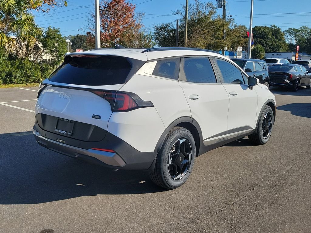 New 2026 Glacial White Pearl Kia EX image 6