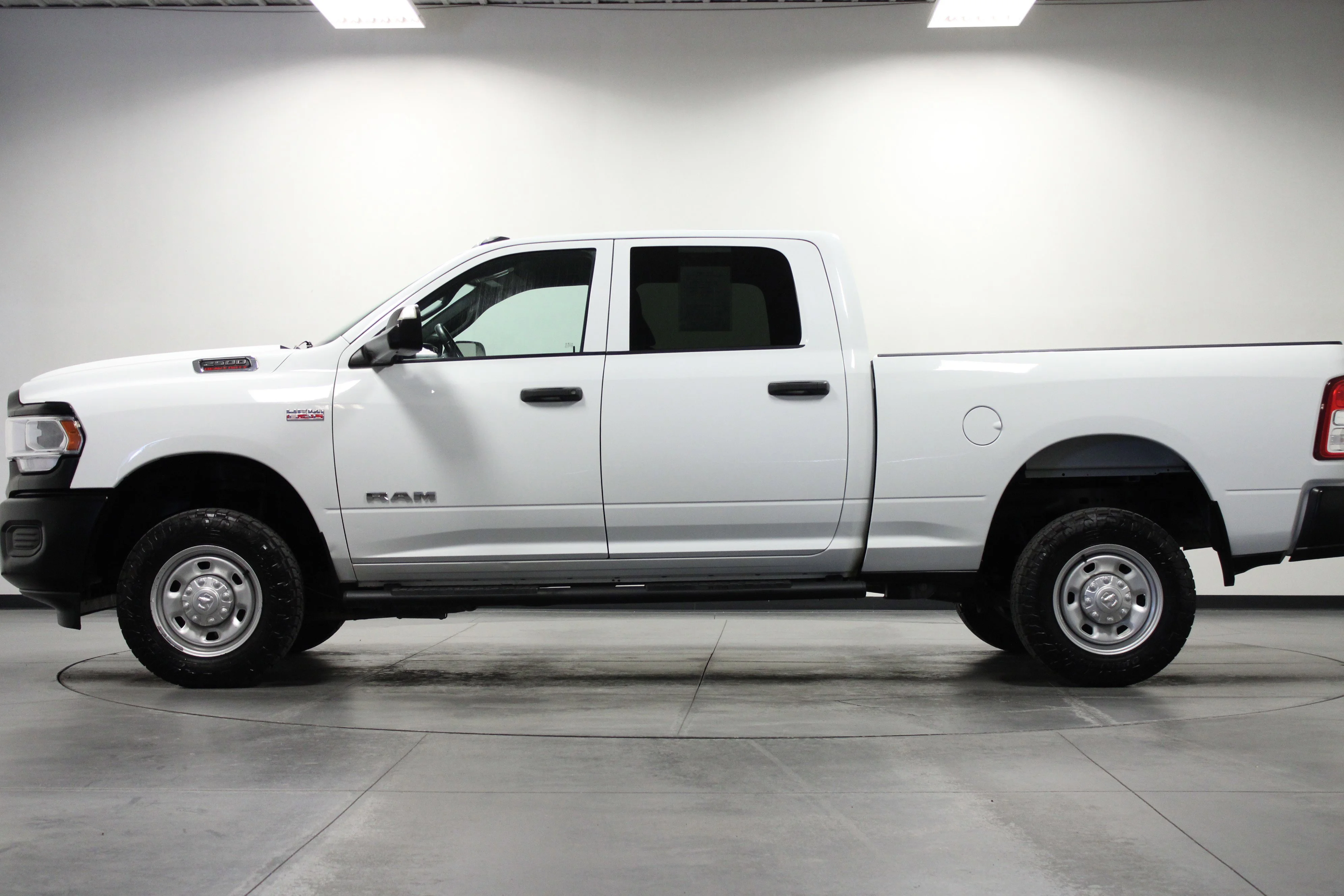 Used 2022 Bright White Clearcoat Ram Tradesman image 7