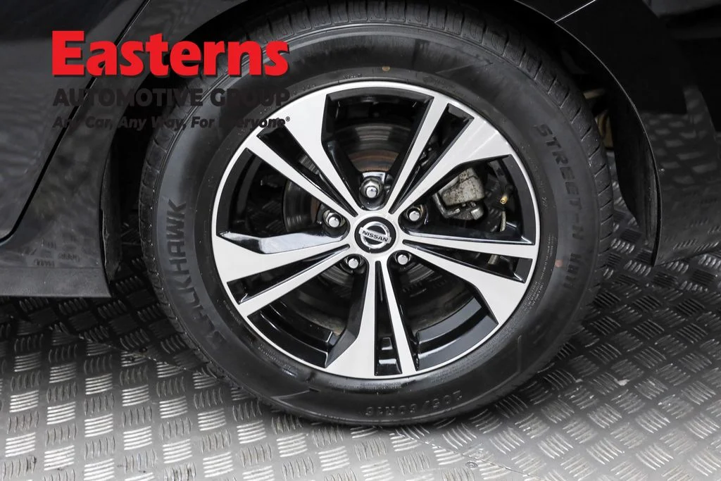 Used 2022 Black Nissan SV image 8