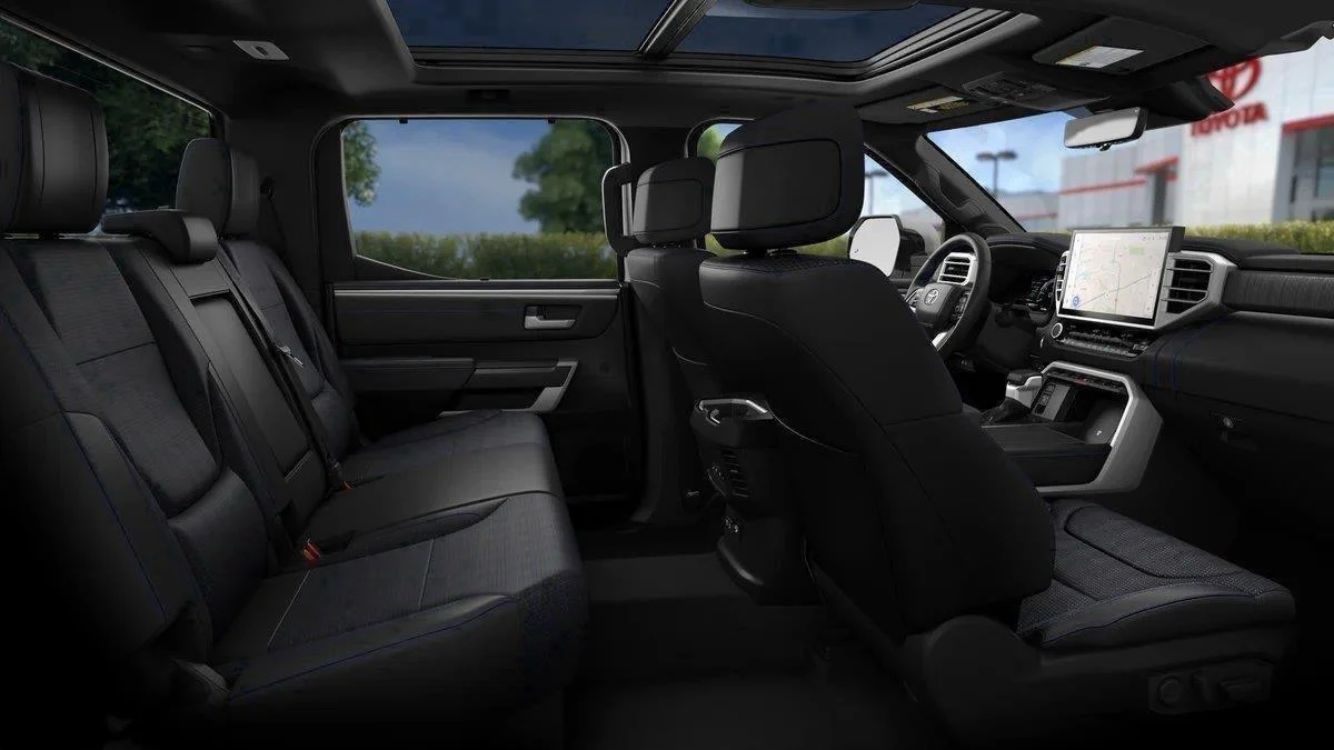 New 2026 Wind Chill Pearl Toyota Platinum image 2