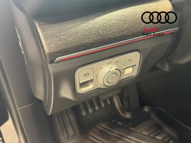 Used 2020 Black Mercedes-Benz GLE 350 image 31