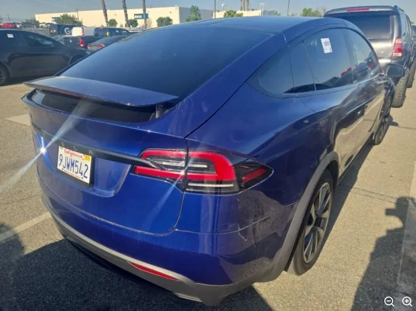 Used 2023 Blue Tesla Base image 3