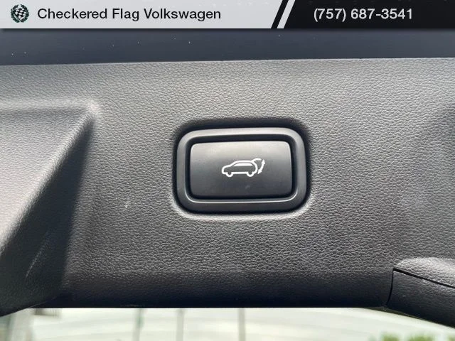 Used 2023 Phantom Black Hyundai SEL image 35