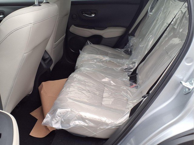 2026 Honda HR-V EX-L - Photo 12
