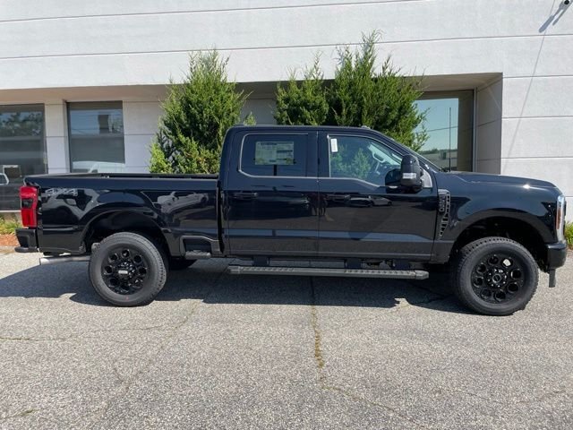 New 2026 Agate Black Metallic Ford F-250® Lariat® image 2