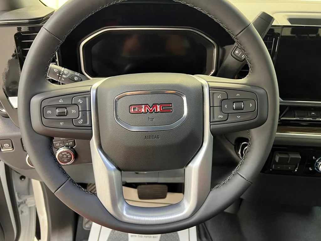 New 2026 Summit White GMC Elevation image 18