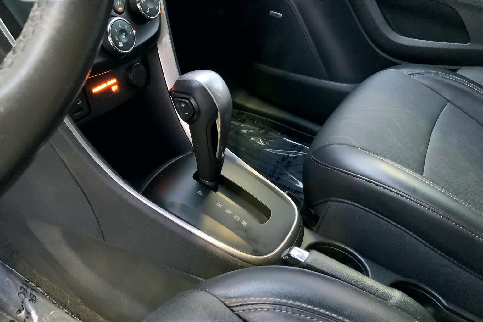 Used 2020 Mosaic Black Metallic Chevrolet LT image 14