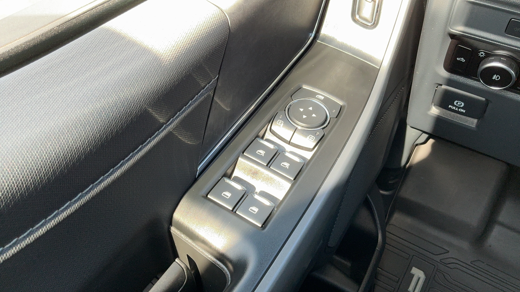 Used 2025 Carbonized Gray Metallic Ford XLT image 13