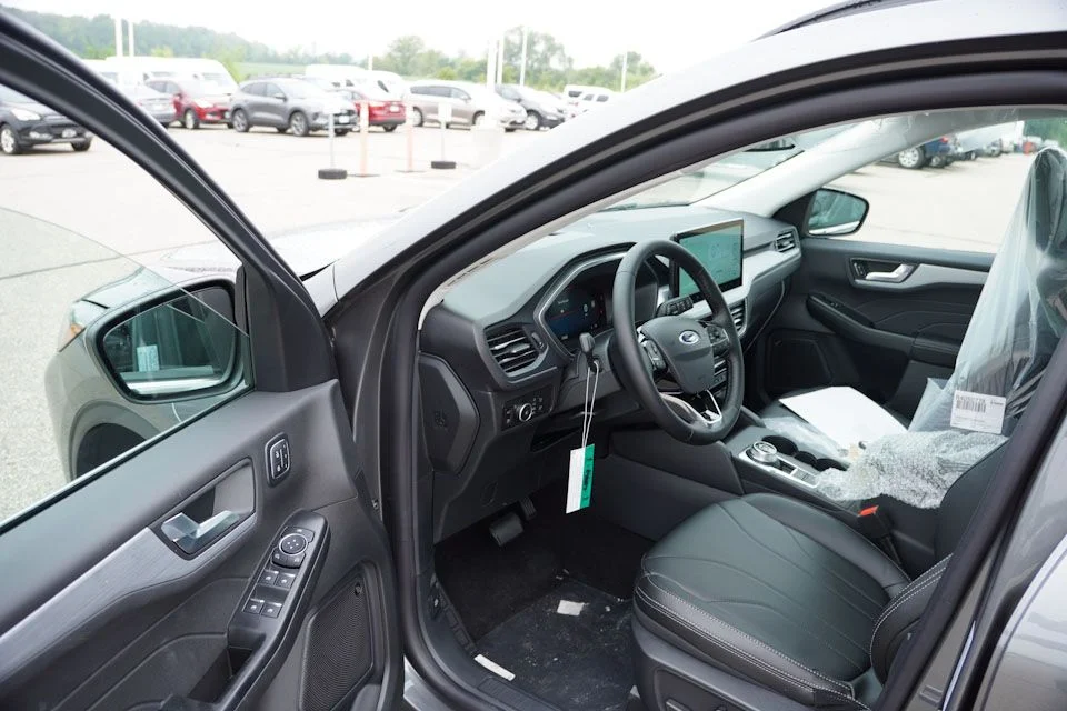 2025 Ford Escape Plug-in hybrid PHEV - Photo 10