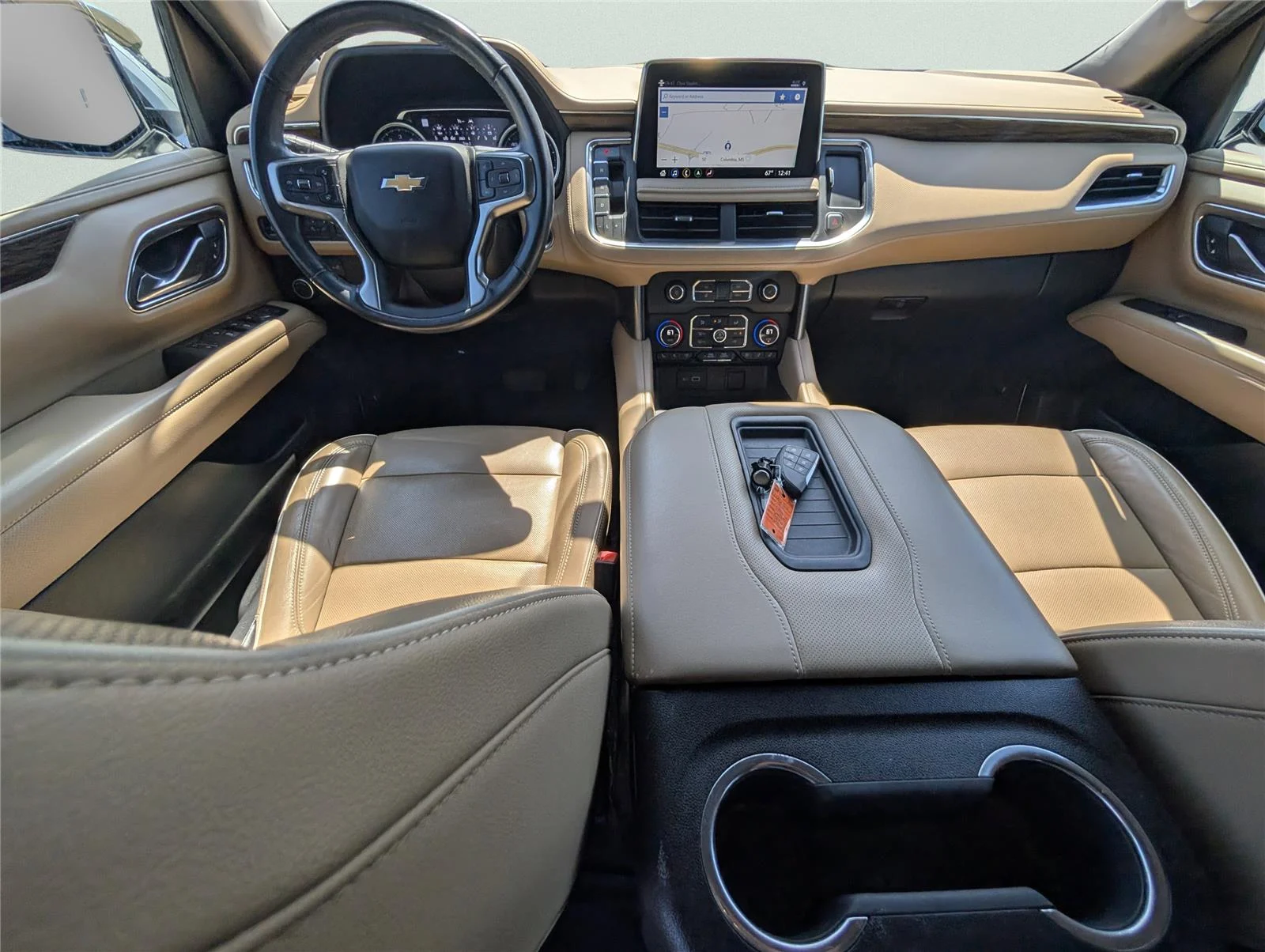 Used 2021 Iridescent Pearl Tricoat Chevrolet Premier image 29