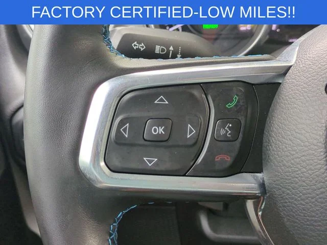 Used 2023 White Jeep Rubicon 4xe image 17