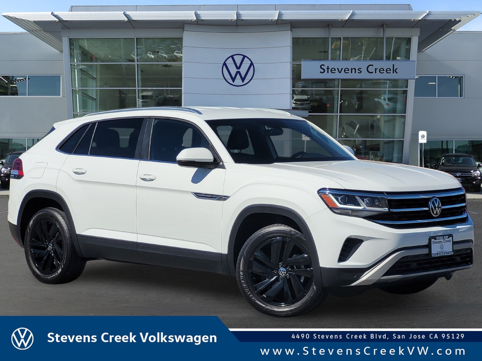 2023 Volkswagen Atlas Cross Sport SE w/Tech